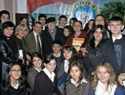 Taş Mektep'e hoşgeldin Ata