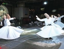 Semazenler geçidi