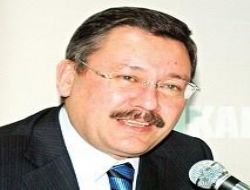 Ben Özal'ın öğrencisiyim