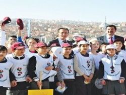Çocuklar çevre müfettişi oldu