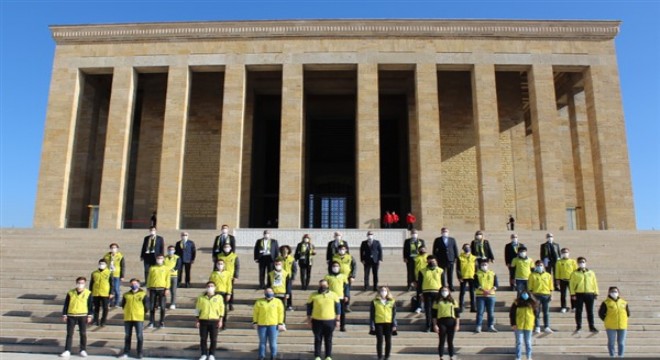 1907 Fenerbahçe Derneği yeniden Ata'nın huzurunda