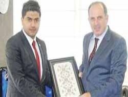 Yurtkur'a KKTC'den yurt plaketi