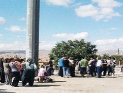 Elmadağ'da baz eylemi