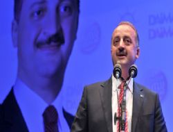 Akgül projelerini tanıttı