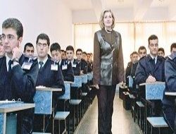 Akademi'ye yeni müfredat