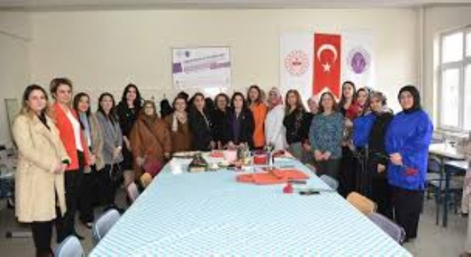 8 Mart'ta Türkiye Genelinde Kadınlar İçin Farkındalık Programları Düzenlendi