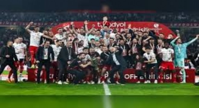 Arca Çorum FK, Erokspor'u 2-0 Yenerek Süper Lig'e Yükseldi