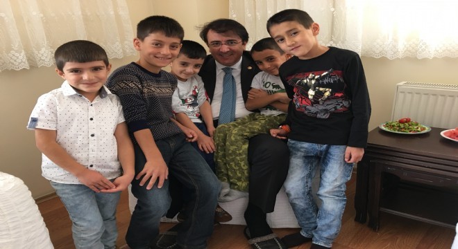 Aydemir: ‘İnsanı yaşat ki devlet yaşasın'