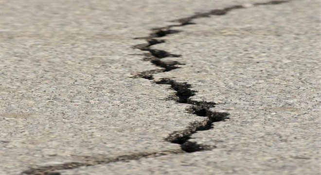 Ege Denizi'nde 6.8 şiddetinde deprem