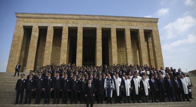 Emniyet teşkilatından Anıtkabir'e ziyaret