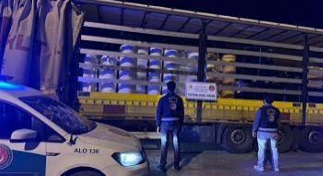 İzmir'de 125 milyon liralık kaçak üretim operasyonu