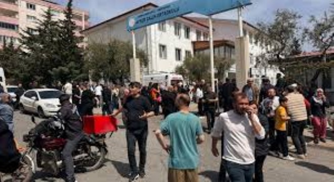 Kahramanmaraş'taki Okul Saldırısında Yaralı Öğrencilerin Tedavisi Devam Ediyor