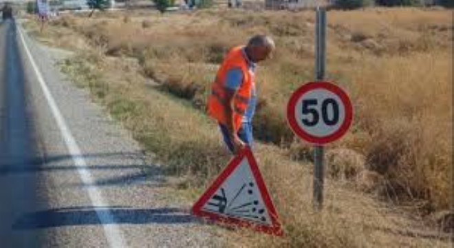 Kara Yollarında 58 Bin Levha Kaldırıldı