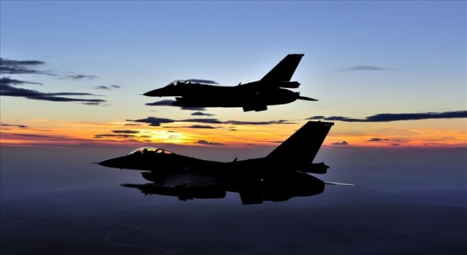 Konya'da düşen eğitim uçağının pilotu şehit oldu