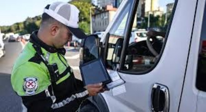 Trafik İhlallerinde Yeni Düzenleme Sonrası Yüzde 21,6'lık Düşüş