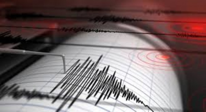 Van Tuşba'da 5,2 Büyüklüğünde Deprem
