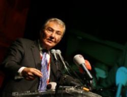 Baykal'dan Karabağ resti