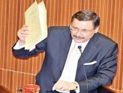 Gökçek: Hükümet borçları silsin