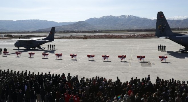 Şehitler için Elazığ'da tören düzenlendi